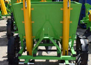 Sadzarka do ziemniaków 2 rzędowa metalowe koszyki#10 Transport Sadzarka do ziemniaków 2 rzędowa metalowe koszyki#10 Transport
