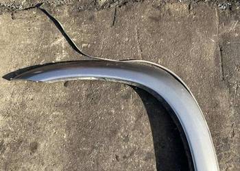 Listwa błotnika TOYOTA RAV4 II 7560242070