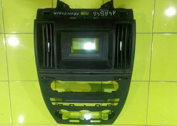 FREELANDER II LIFT 13r 5D panel srodkowy konsoli 6H5201820AD