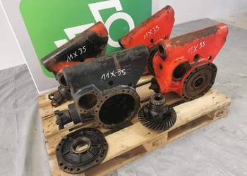 Manitou MT 1337 {Wałek ataku Koło talerzowe Spicer 11X35}