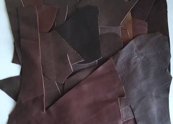 Skóra (759 g) Licowa Włoska duże średnie i małe kawałki Brązowy