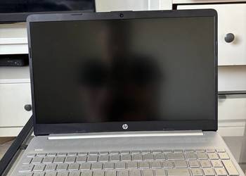 Laptop HP 15 i5 15.6cala