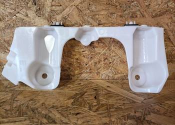 RENAULT MEGANE IV HB ŚLIZG ZDERZAKA PRAWY TYŁ RENAULT MEGANE IV HB ŚLIZG ZDERZAKA PRAWY TYŁ