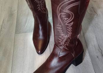 (41/42) Brązowe, Wyszywane Kozaki kowbojki, NOWE