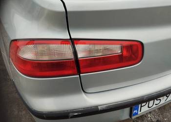 Lampy tył laguna 2