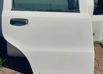 Drzwi prawy tyl Fiat Panda II LIFT 09-12 białe Drzwi prawy tyl Fiat Panda II LIFT 09-12 białe