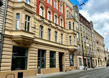 Kawalerka w Centrum Łodzi na PLACU WOLNOŚĆI