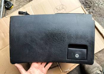 AUDI 80B4 80 B4 SCHOWEK PASAŻERA