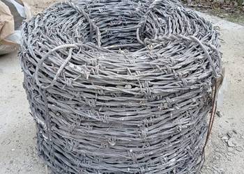 Sprzedam drut kolczasty z PRLu.