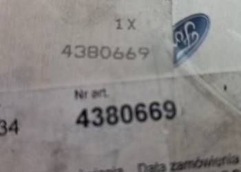 4380669 Krzyżak Fi02