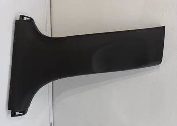 OSŁONA SŁUPKA B LEWA HYUNDAI BAYON 85835-Q0000