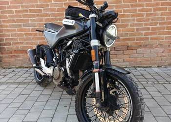 Husqvarna Svartpilen 125 2021 Fullled mały przebieg