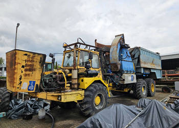 Rębak Bruks 1004 CT zabudowany na wozidle VOLVO A25
