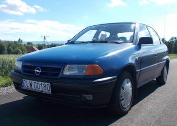 Opel Astra 1.4 benzyna