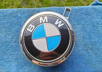 Zamek  metalowy emblemat znaczek tylnej klapy BMW
