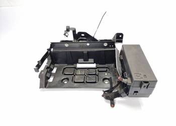 SKRZYNKA BEZPIECZNIKÓW MASERATI GHIBLI 670007461