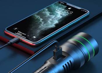 Latarka taktyczna myśliwska warsztatowa LED 1km zasięgu