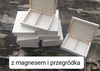 Pudelka drewniane z magnesem I przegródką
