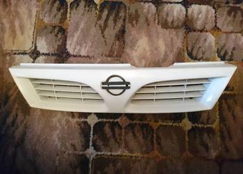 Grill atrapa chłodnicy Nissan Almera N15 95-2000 lekko uszk.