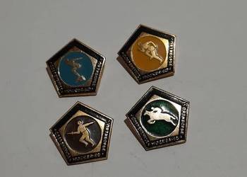 odznaki 4 szt. Olimpiada Moskwa 1980 Rosja ZSRR (11)