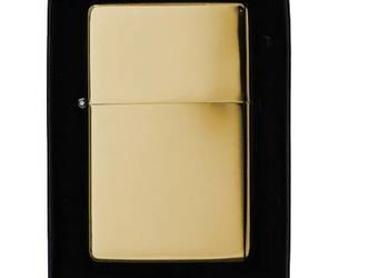 Elegancka Złota Benzynowa Zapalniczka Gentelo w Polerowanej Obudowie