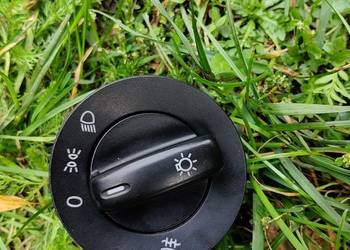 Włącznik przełącznik świateł Golf Vl Passat B6  Touran l