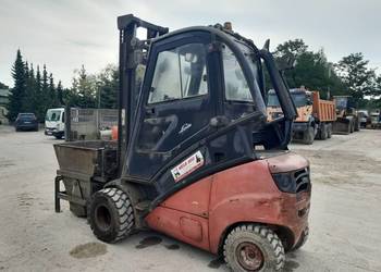 Wózek widłowy Linde 2,5 t 2005r z koszem