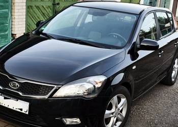 Kia Ceed  2011 Lift 1.4 benzyna 90 KM  153 800 km