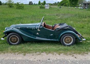 Triumph moss mg tf 1500 zabytek