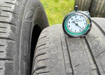 Opony 215 60 R 16 Dunlop