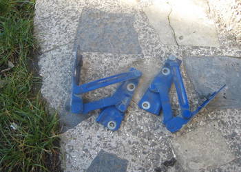 Zawias zawiasy maski Skoda Fabia I 99-07 niebieskie