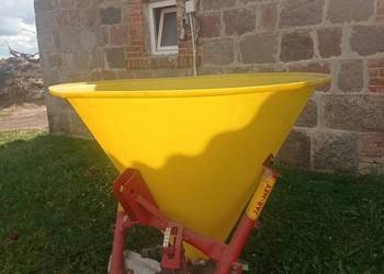 Sprzedam rozsiewacz do nawozów lejek
