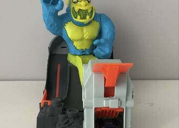 HOT WHEELS CITY TOXIC CREATURES ATAK GORYLA GTT66