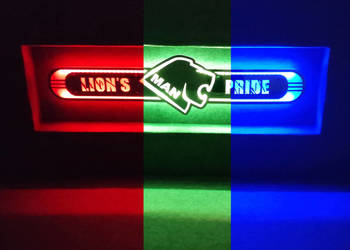 MAN Lustro LED  na tylną ścianę, nad łóżko Lion's Pride M01-RGB
