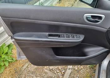 Boczki skóra Peugeot 307 komplet przód tył Kombi SW