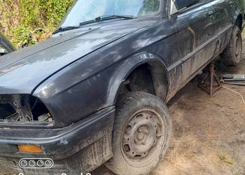 BMW e30 (1990r).ZBIORNIK PALIWA