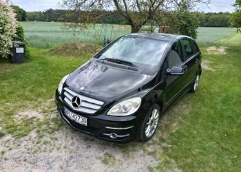 Sprzedam Mercedes B180