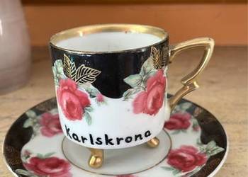 Filiżanka do espresso. Na 3 złotym nóżkach. Syg. Import.  Karlskrona