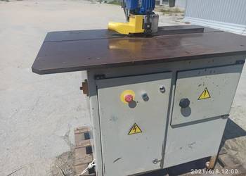 FREZARKI DOLNOWRZECIONOWE JAROMA DFOA II