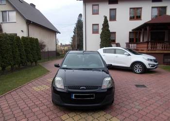 FORD FIESTA 1,2 benz. 2007 r./2008 r. 5 drzwi KLIMAT. hak holow. zarejestr.