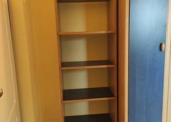 Sprzedam zestaw drewnianych mebli młodzieżowych - 8 elementów