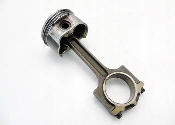 TŁOK KORBOWÓD 1.8 16V MONDEO 3 FOCUS 2 V50 S40 C30 083078 OBITY