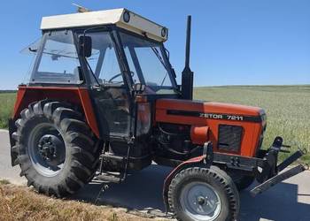 Ciągnik rolniczy Zetor 7211