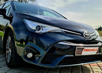 Toyota Avensis 1.6 D4D Touring Sport Executive III (2009-)