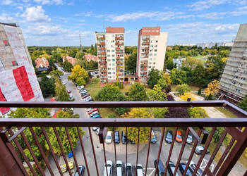 35 m² | duży balkon | 8. piętro | Dokerska | dostępne od zaraz