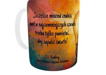 Kubek z cytatem z filmu Harry Potter „Szczęście można znaleźć, nawet w..."