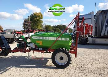 Opryskiwacz polowy Brandi 1200L i inne 12/15/18m  Transport