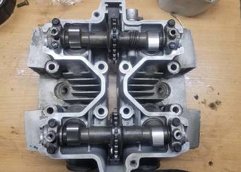 Suzuki GS500 Głowica Komplet