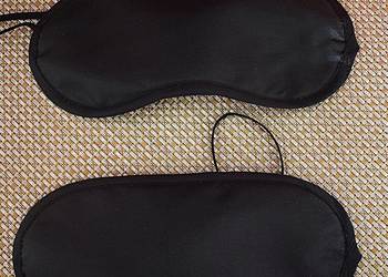 Opaski na oczy do spania , nowe , dwie sztuki w jednej cenie Opaski na oczy do spania , nowe , dwie sztuki w jednej cenie