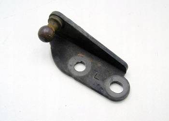 Mocowanie sworzeń siłownika klapy bagażnika lewe Nissan Almera Tino 2002